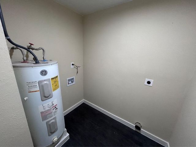 7918 Woodlyn Road, Houston, TX 77028