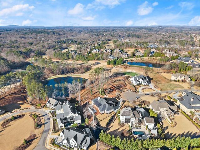 5071 Kings Close, Alpharetta, GA 30004