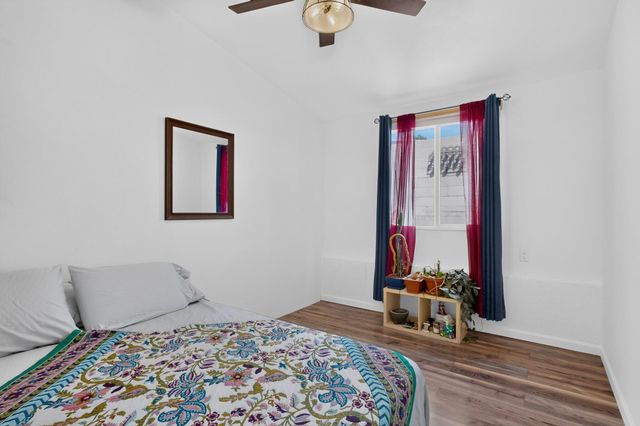 6909 Quarterhorse Lane NW, Albuquerque, NM 87120