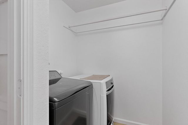 6909 Quarterhorse Lane NW, Albuquerque, NM 87120
