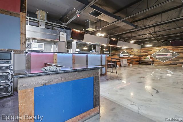 10701 W Mcnichols Road, Detroit, MI 48221