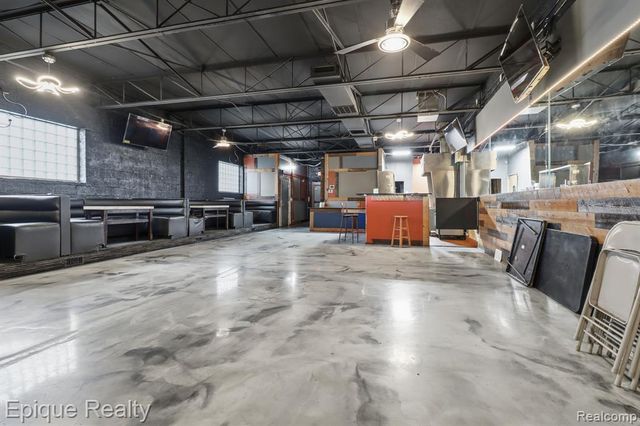 10701 W Mcnichols Road, Detroit, MI 48221