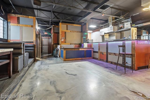 10701 W Mcnichols Road, Detroit, MI 48221