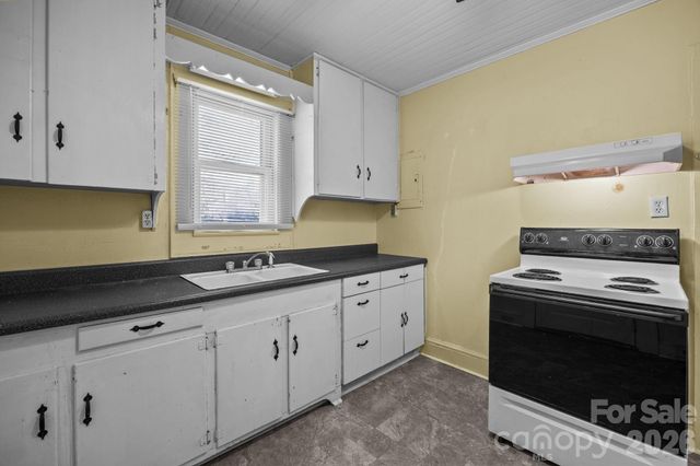 815 Desoto Avenue, Kannapolis, NC 28083