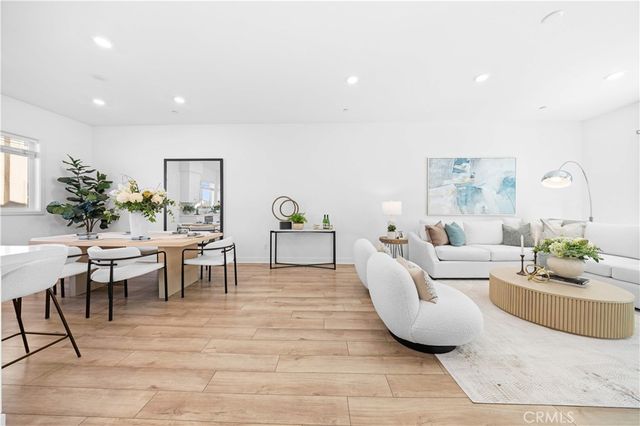 344 Tank, Irvine, CA 92618