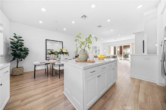 344 Tank, Irvine, CA 92618