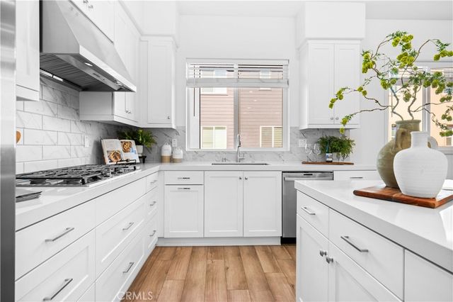 344 Tank, Irvine, CA 92618