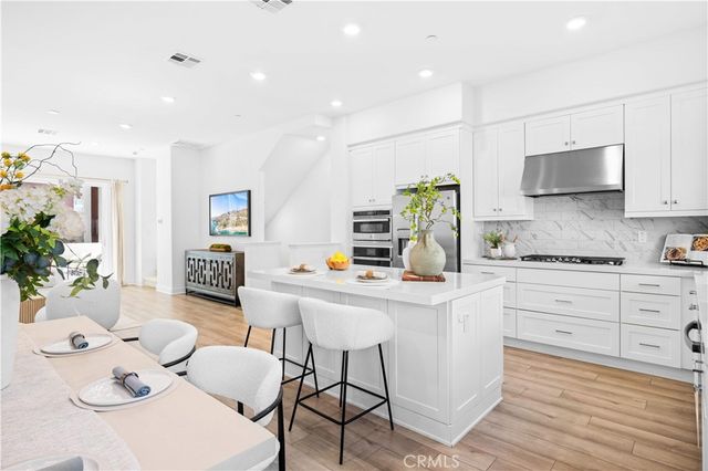 344 Tank, Irvine, CA 92618