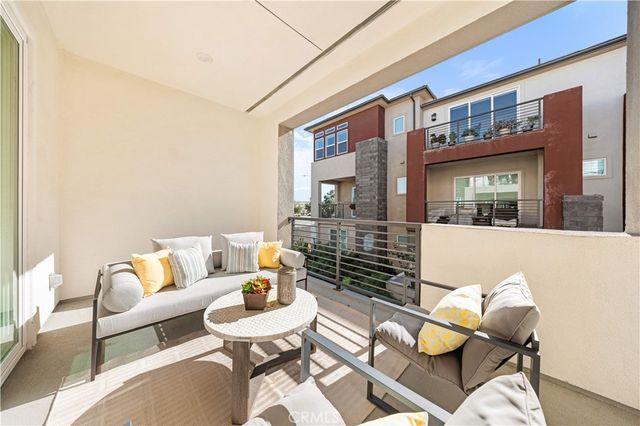 344 Tank, Irvine, CA 92618