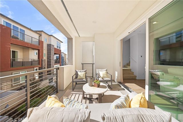 344 Tank, Irvine, CA 92618