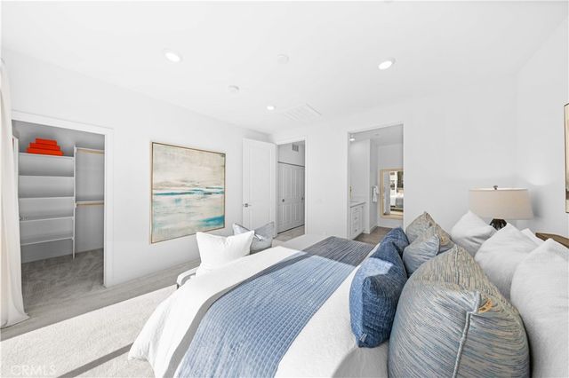 344 Tank, Irvine, CA 92618