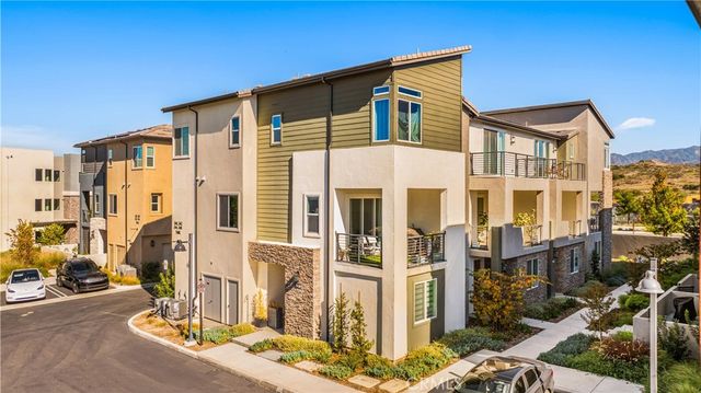 344 Tank, Irvine, CA 92618