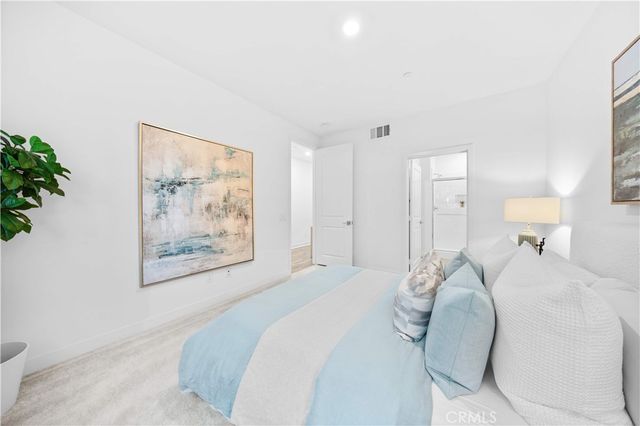 344 Tank, Irvine, CA 92618