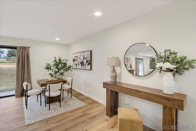 715 Hunter, Ramona, CA 92065