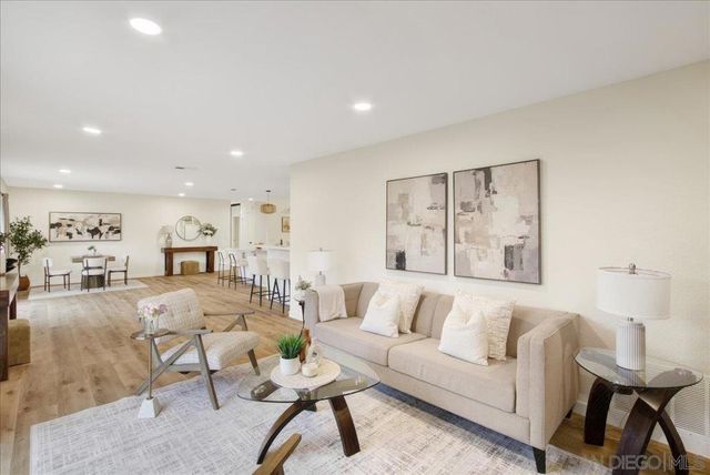 715 Hunter, Ramona, CA 92065