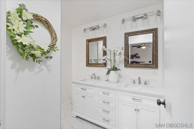 715 Hunter, Ramona, CA 92065