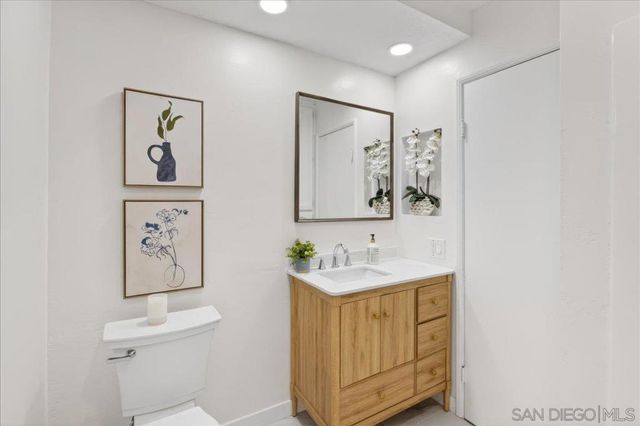 715 Hunter, Ramona, CA 92065