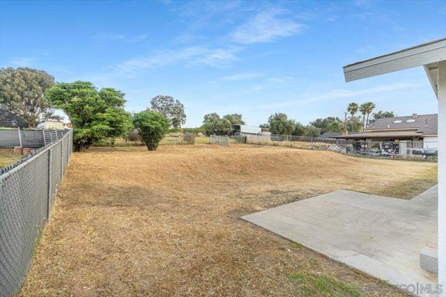 715 Hunter, Ramona, CA 92065