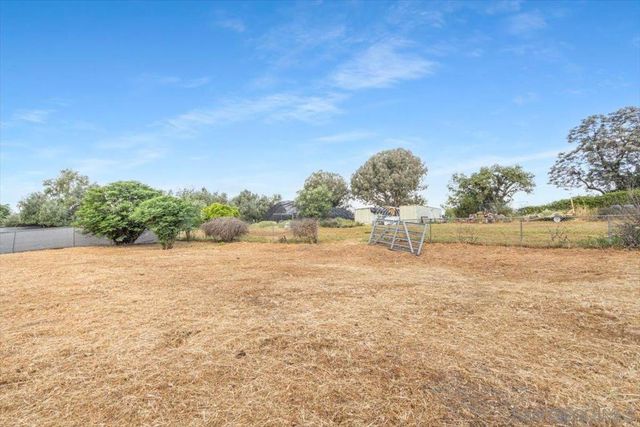 715 Hunter, Ramona, CA 92065