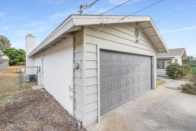 715 Hunter, Ramona, CA 92065