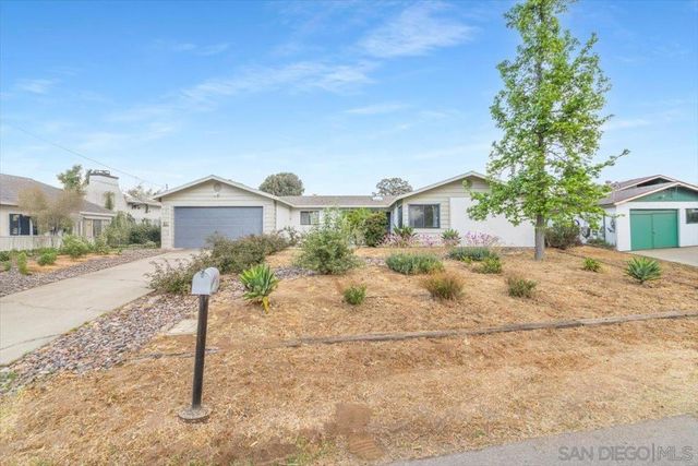 715 Hunter, Ramona, CA 92065