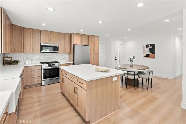 16842 Ross, Huntington Beach, CA 92647