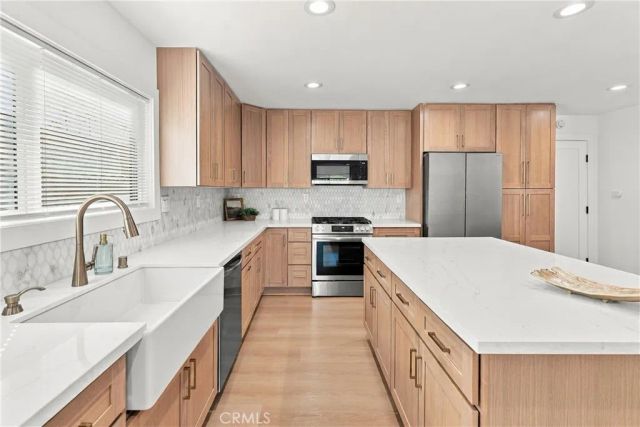 16842 Ross, Huntington Beach, CA 92647