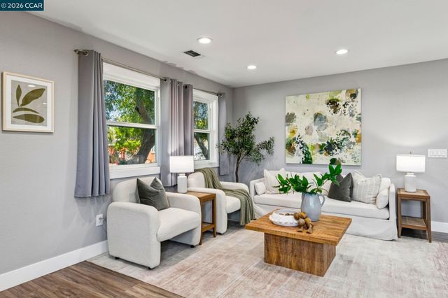 5010 Clinton Ave, Richmond, CA 94805
