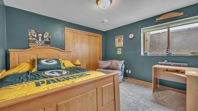 122 Foxglove LANE, Sheboygan Falls, WI 53085