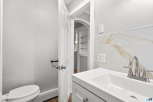 67 East Litchfield Road South, Litchfield, CT 06759