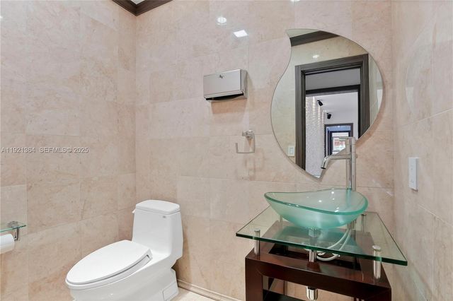 2130 NE 122nd Rd, North Miami, FL 33181