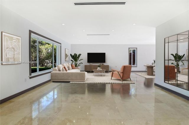 2130 NE 122nd Rd, North Miami, FL 33181