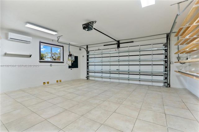 2130 NE 122nd Rd, North Miami, FL 33181