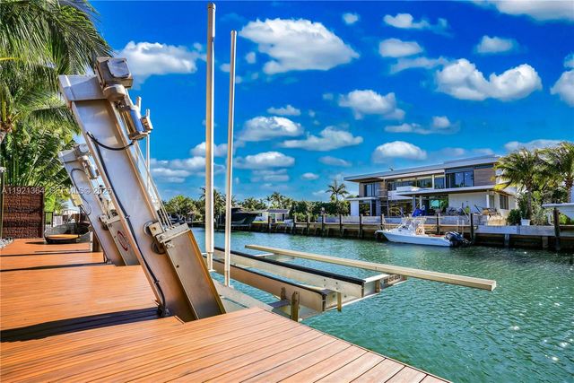 2130 NE 122nd Rd, North Miami, FL 33181