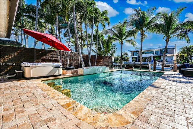 2130 NE 122nd Rd, North Miami, FL 33181