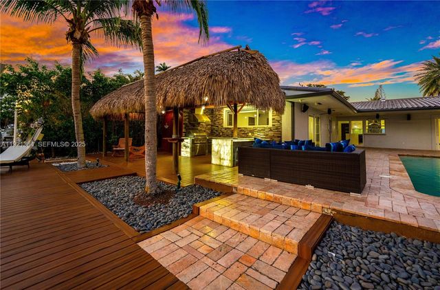 2130 NE 122nd Rd, North Miami, FL 33181