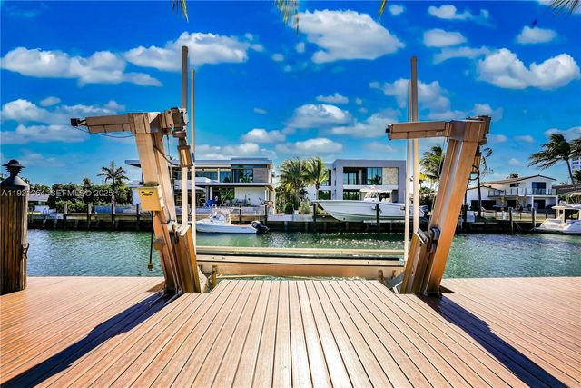 2130 NE 122nd Rd, North Miami, FL 33181