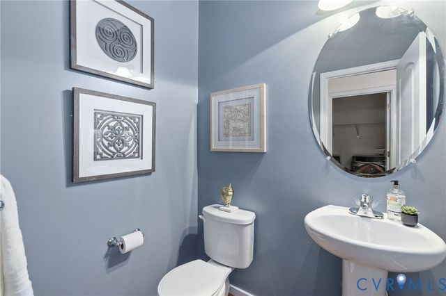 2912 Chislet Dr, Midlothian, VA 23112