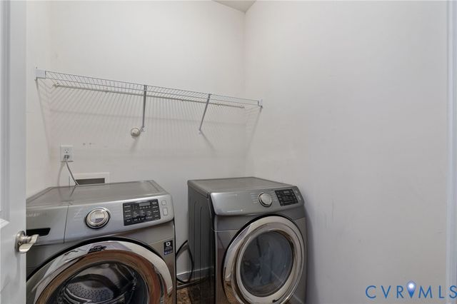 2912 Chislet Dr, Midlothian, VA 23112