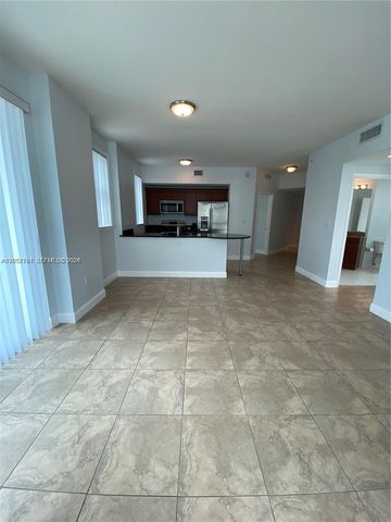 7280 SW 90th St 501, Miami, FL 33156