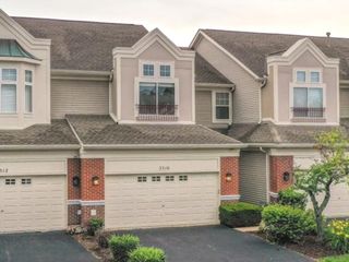 3310 Rosecroft Lane, Naperville, IL 60564