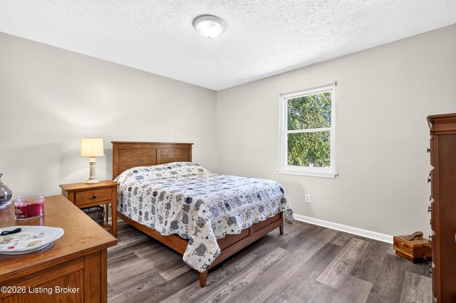 102 Dixon Ave, Elizabethtown, KY 42701