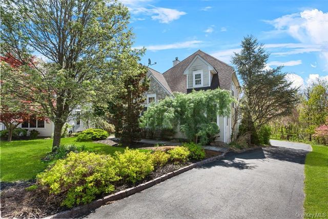 7 Paisley Court, Highland Mills, NY 10930