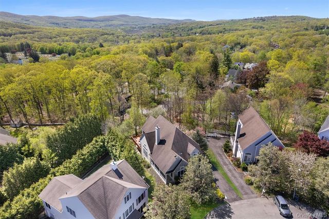 7 Paisley Court, Highland Mills, NY 10930