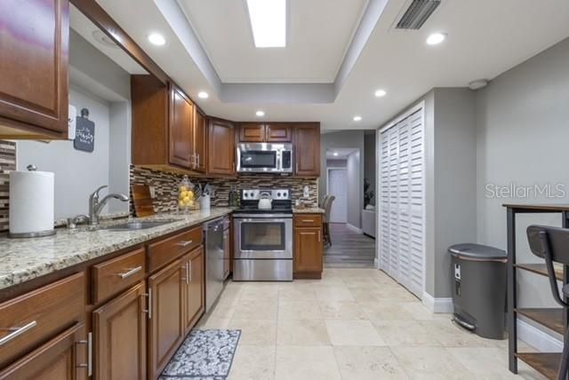 9605 129TH AVENUE, Largo, FL 33773