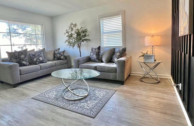 3729 E Morris AVENUE, Cudahy, WI 53110