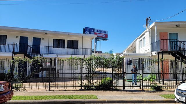 306 North Street 14, Houston, TX 77009