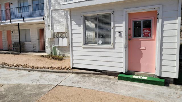 306 North Street 14, Houston, TX 77009