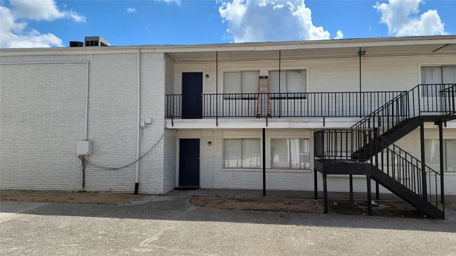 306 North Street 14, Houston, TX 77009