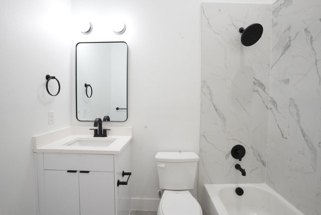 629 N Tyler Street 106, Dallas, TX 75208